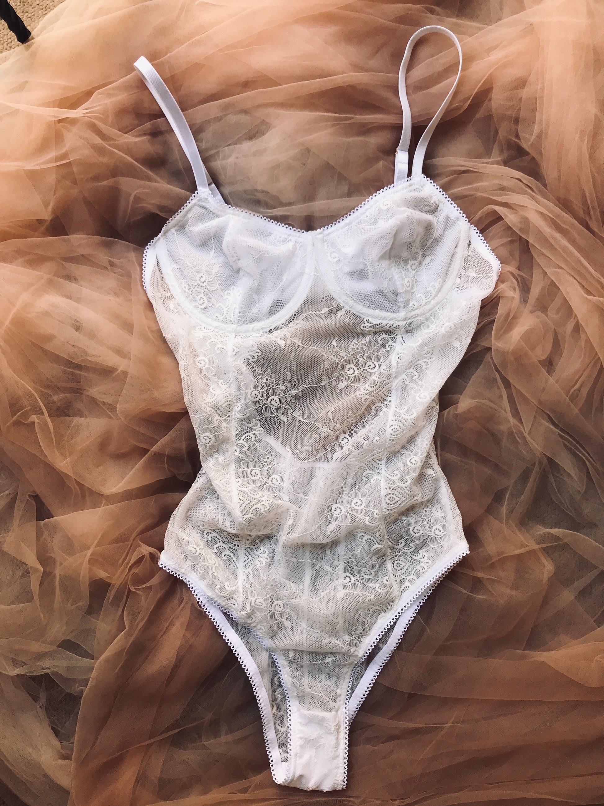 INTIMO Womens Silk Lace Teddy, White, Medium : : Clothing